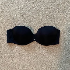 Calvin Klein 34B Strapless Bra